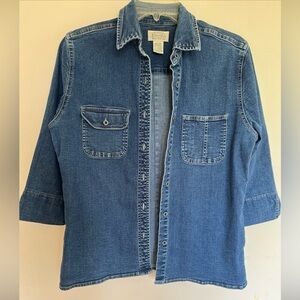 St. John's Bay Women's Medium Blue Denim Shirt Jacket Stretchy